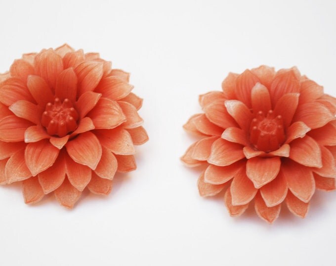 Coral Flower Clip on earrings Vintage plastic layerd petal floral