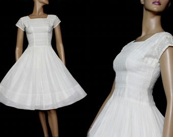 Vintage 1950s Dress White Swing Cocktail Party Dress Couture Mad Man Femme-Fatale Rockabilly Garden Party
