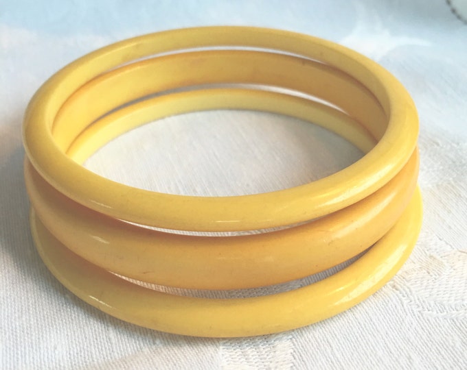 Bakelite Bangle Bracelet Trio Vintage Yellow Bangle Bracelets Bakelite Jewelry