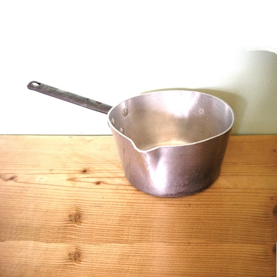 Vintage pot 1950s Aluminium Swan Brand two by IrishBarnVintage