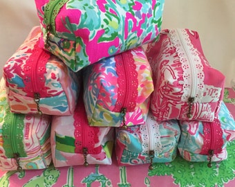 Handmade Lilly Pulitzer Lace Zipper Boxy Pouch (small) - Perfect for cosmetics, accessories, bridesmaid & big/little gifts!