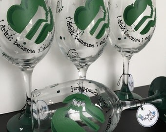 Girl Scout Mom Glass - I drink because I sell Girl Scout Cookies Wine Glass- Girl Scout Glass - Mom Wine Glass - Troop Leader Gift - Scouts