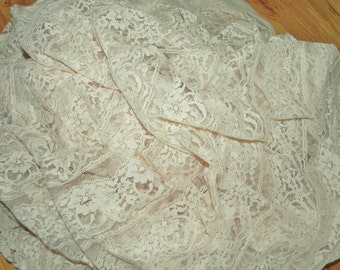 Fabric Yardage Off-White Floral Lace Remnant 127" x 80" - Vintage