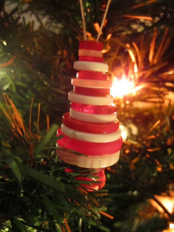 Items similar to Button Christmas Tree Decorations on Etsy