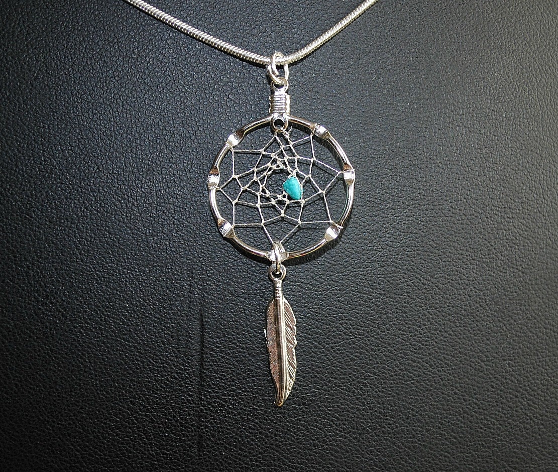Small dream catcher necklace Clearance
