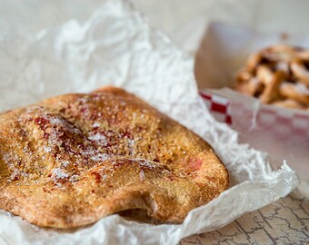 1:6 miniature - Elephant Ear and Funnel Cake
