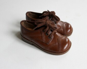 French vintage 50's / kids / shoes / sandal by Prettytidyvintage