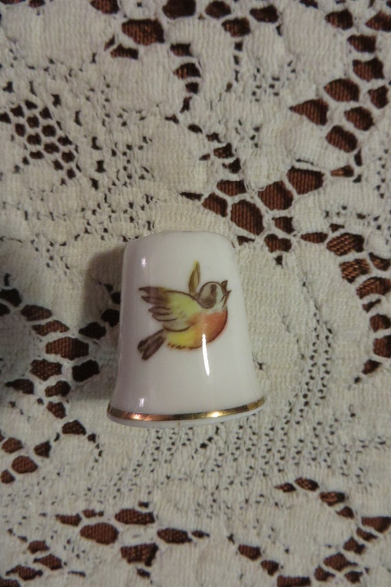 Thimble Sandford Made in England Fine Bone China Ceramic