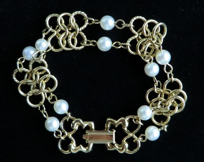 Goldette NY Link Bracelet, Vintage Faux Pearl, Goldtone Bracelet