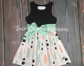 Girls Feather Print Dress. Girls Dresses. Girls Summer Dress. Girls Mint Coral dress. Girls Feather Dress. Girls Fall Dress. Feather Dress.