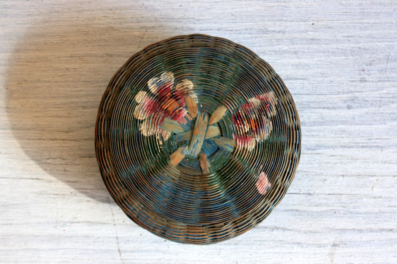 Hand Painted Woven Round Basket with Cover vintage antique
