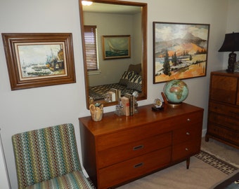 MAINLINE HOOKER MID Century Dresser and Mirror