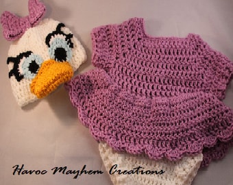 Crochet Baby Daisy Duck Costume or Photo Props.