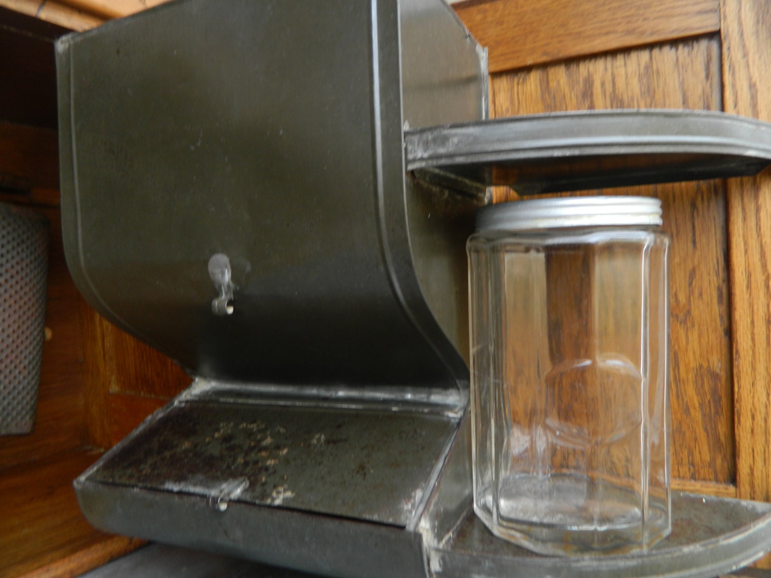 1908 Hoosier Special With Original Flour Sifter Sugar Bin