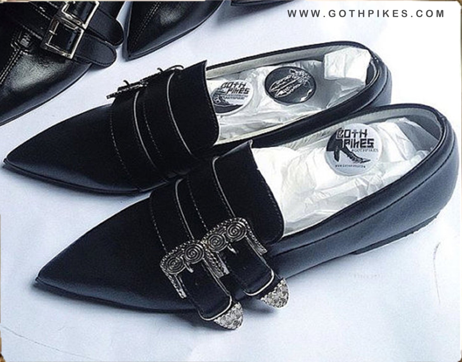 goth pikes winklepicker shoes