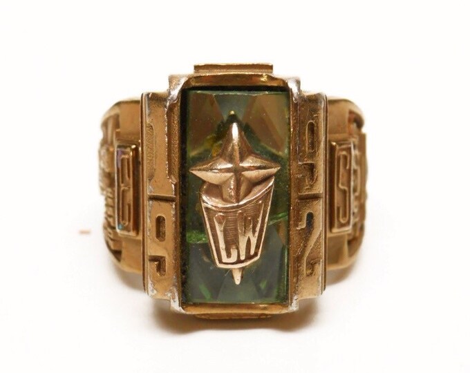 Storewide 25% Off SALE Men's Vintage Jostens Gold Tone Graduate Class Ring Formerly Of "Earnie Strathers" Featuring Emerald Green Face With