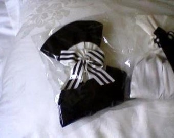 Silk Shantung Perfumed Pouch. 17 x 12cm