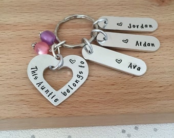 personalised gift - auntie gift - aunt gift - personalised keyring - personalised names - birthday gift - sister - hand stamped - UK - aunty