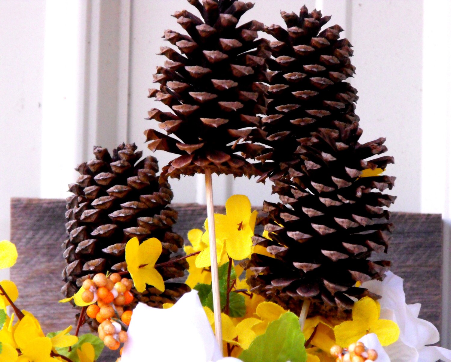 large pine cones floral decoration wedding by ozarkcraftwood large pine cones floral decoration wedding by ozarkcraftwood