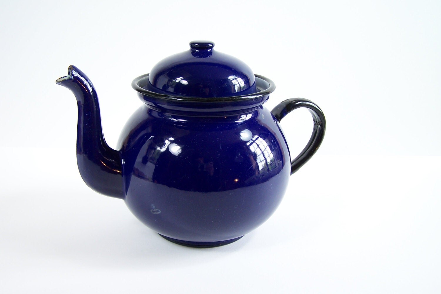 Enamel blue teapot vintage Diameter 5.5 Made in