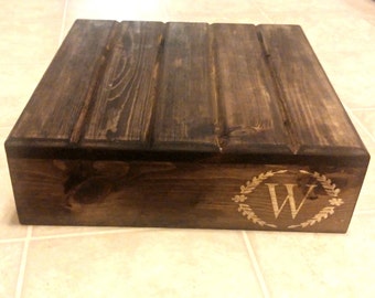Rustic Cake Stand, Wedding initial Cake Stand, Reclaimed wood cake stand, Customizable/Personalized cake stand, Country Wedding decor