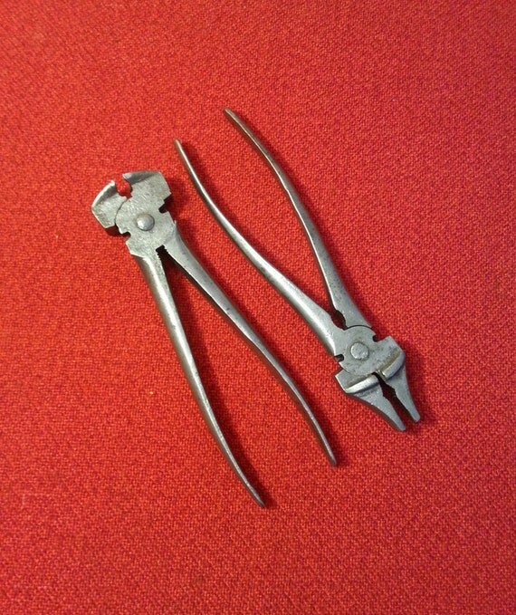 Vintage Duck Bill Pliers and Barb Wire Fence Tool Multi Tool