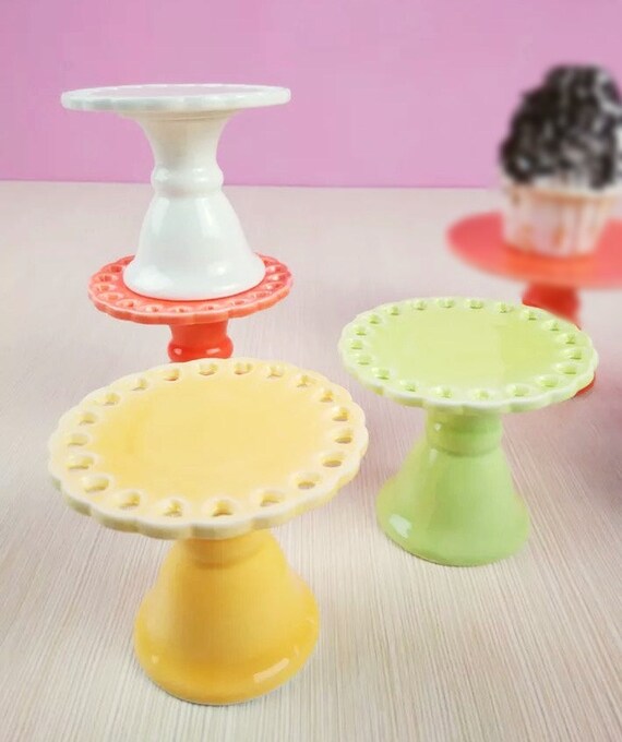 Set of 2 Heart edged mini cupcake stands wedding by 2ChanChan