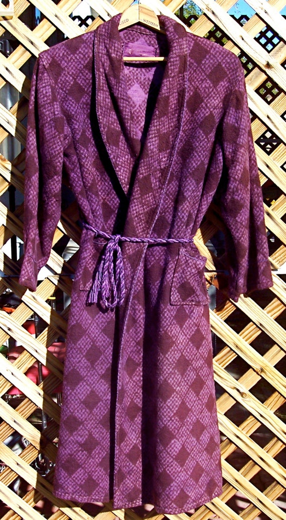 Vintage BEACON BLANKET ROBE Checkered Diamonds Lavender