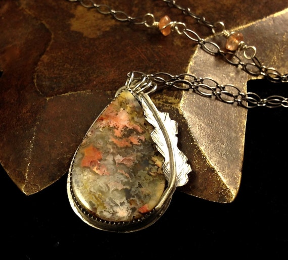 Regency Rose Plume Agate Sterling Silver Pendant Necklace