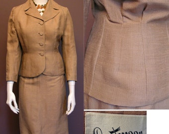 1950s Vintage Café au Lait Tailored Silk Suit SZ S-M