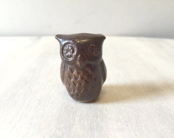 Small brown pottery owl figurine, vintage owl decor, vintage bird, vintage owl figurine, vintage owl statue, small owl statue, antique owl