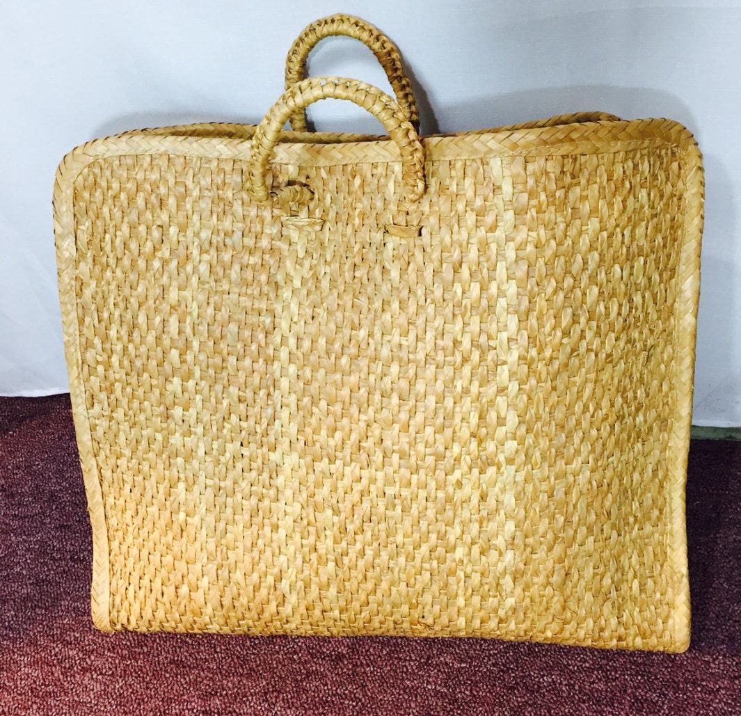 HOLD OurGreenNest Vintage Straw Tote Large Handmade Vintage
