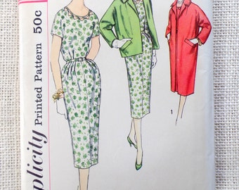 Simplicity 2424 Bust 33 half size 1950s coat Sheath dress Wiggle Bombshell Jacket