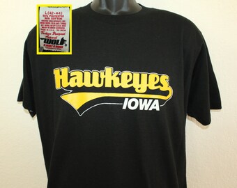 Iowa Hawkeyes vintage t-shirt M/L black Wolf & Sons 70s 80s basketball football