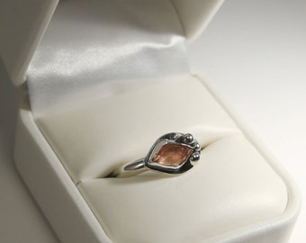 Pink Schiller Faceted Cabochon Oregon Sunstone Ring Size 8 in Sterling Silver 1.2cw #683