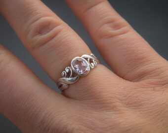 Light Pink Morganite Ring Gold Morganite Ring Handcrafted Ring Hand Engraved Ring Designer RIng Pink Beryl Ring