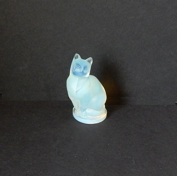 sabino opalescent figurines