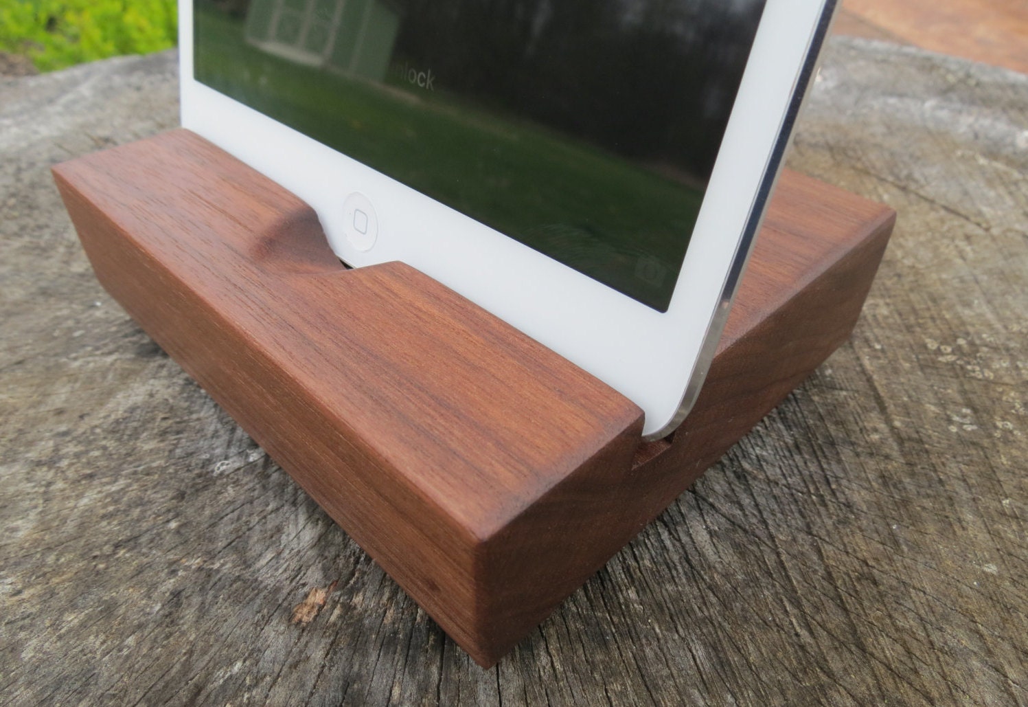 Mini iPad Docking Station / Stand with Locking Cable