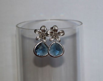 Free Shipping. Silver Flower Earrings with Blue Faceted Crystal pendant. Hand made