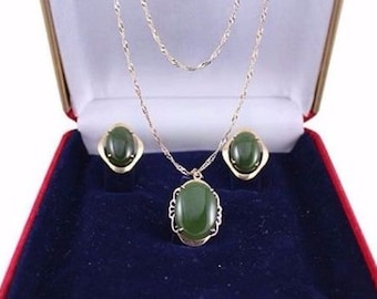 Jade Necklace Earrings 18k Gold Green Jade Jadeite, Three Piece Set Vintage Women's Jewelry