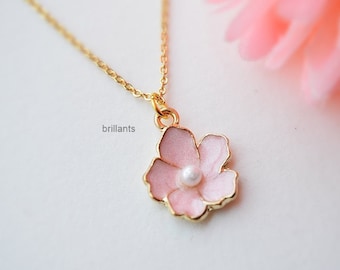 Cherry blossom necklace in gold, Sakura necklace, pink flower, Everyday necklace, Wedding necklace, Bridesmaid necklace, Pearl necklace
