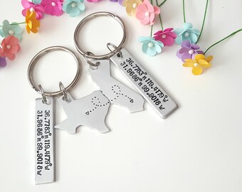 Long Distance Keychain, Coordinate Keychain, Long Distance Relationship, Couple Keychains, Anniversary Gift for Boyfriend, Custom Keychains