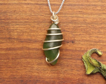 Anokhi Green Jade Necklace Pink Lavender NKK15