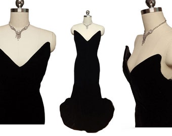 Sale Spectacular Vintage Victor Costa Saks Fifth Avenue Velvet Evening Gown designer evening gown victor costa dress saks 5th ave evening go