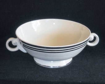 Taylor Smith Taylor Cream Soup Bowl Platinum Rings TST1872 circa 1940s