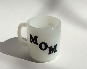 Vintage Mom Coffee Cup Mug Glasbake Milk Glass Mug