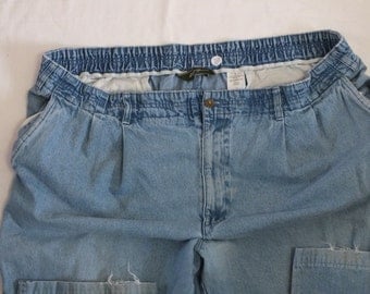 Eddie Bauer relaxed fit mens jean size 48, 100% cotton Inseam 31.5"