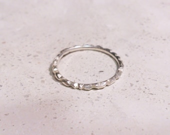 delicate silver ring - crystals