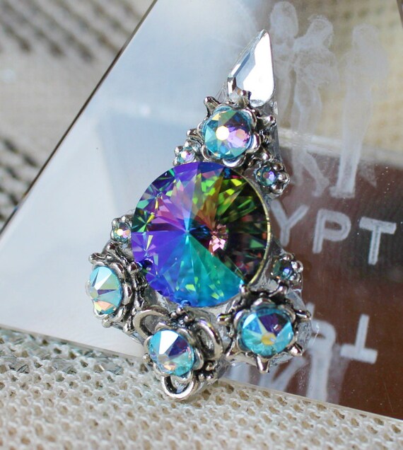 Tribal bindi ATS bindi Swarovski bindi tribal by TribalBasket