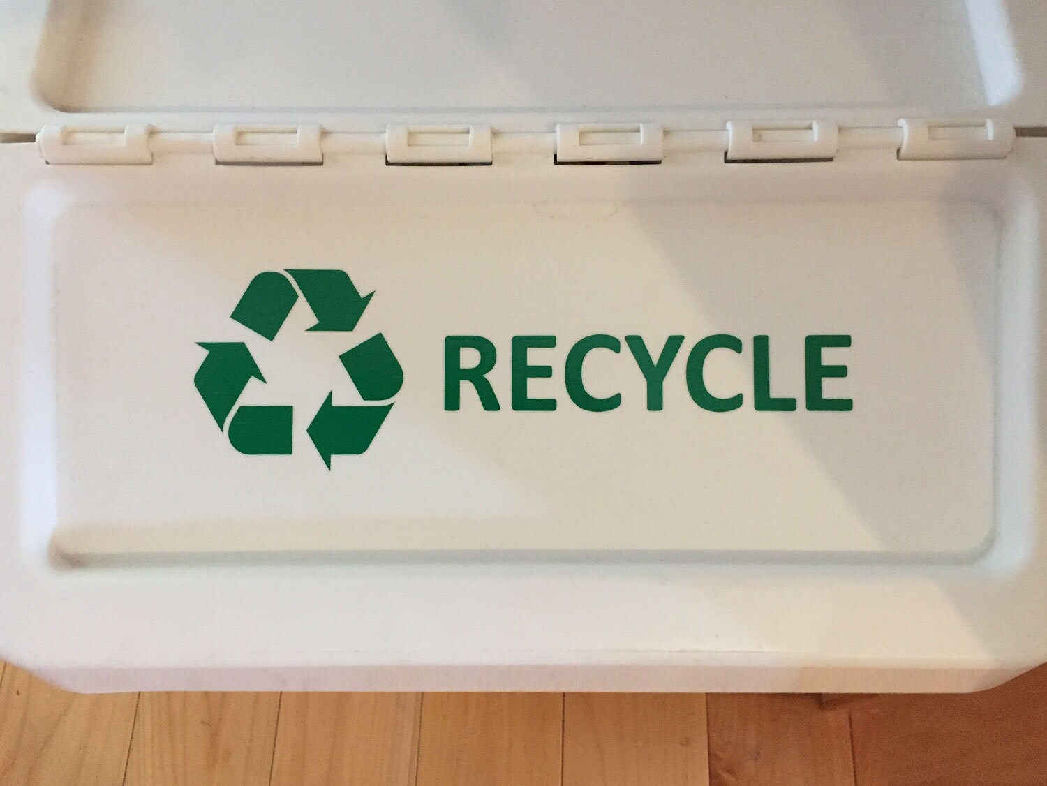 Recycle Sticker or Decal for Recycle Bin Trashcan Container